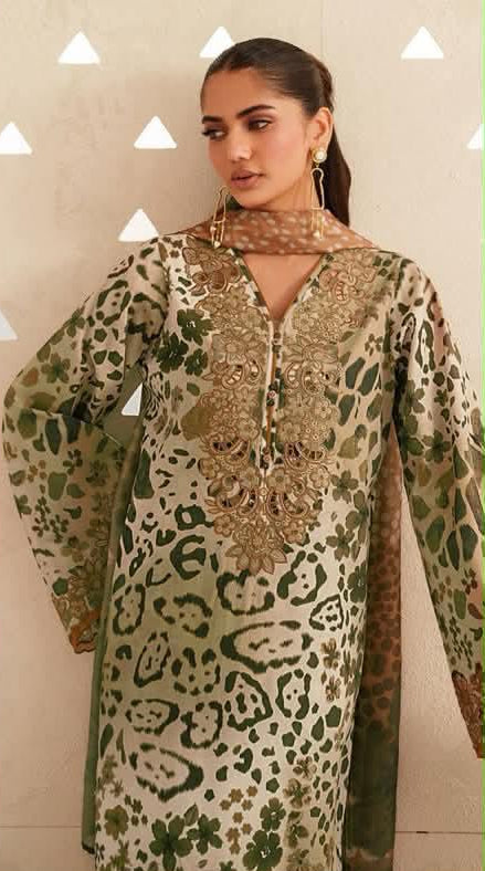 3PC (Unstitched) Embroidered Lawn Suit